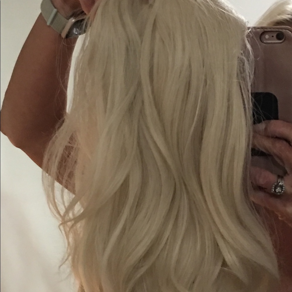 Hair extensions - Picture 4 of 5